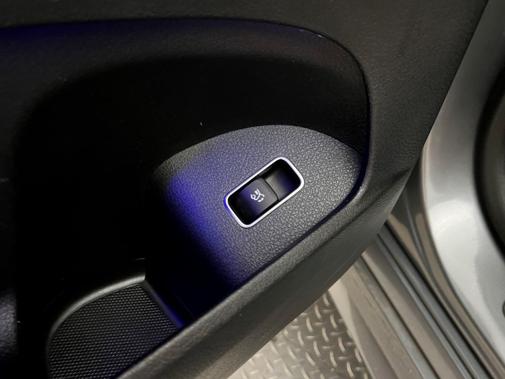 Thumbnail: 2022 Mercedes-Benz GLS - 29