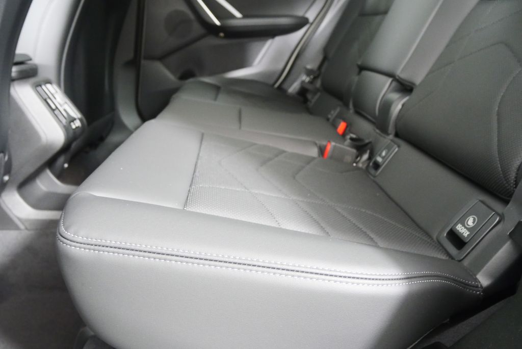 Thumbnail: 2026 BMW X1 - 14