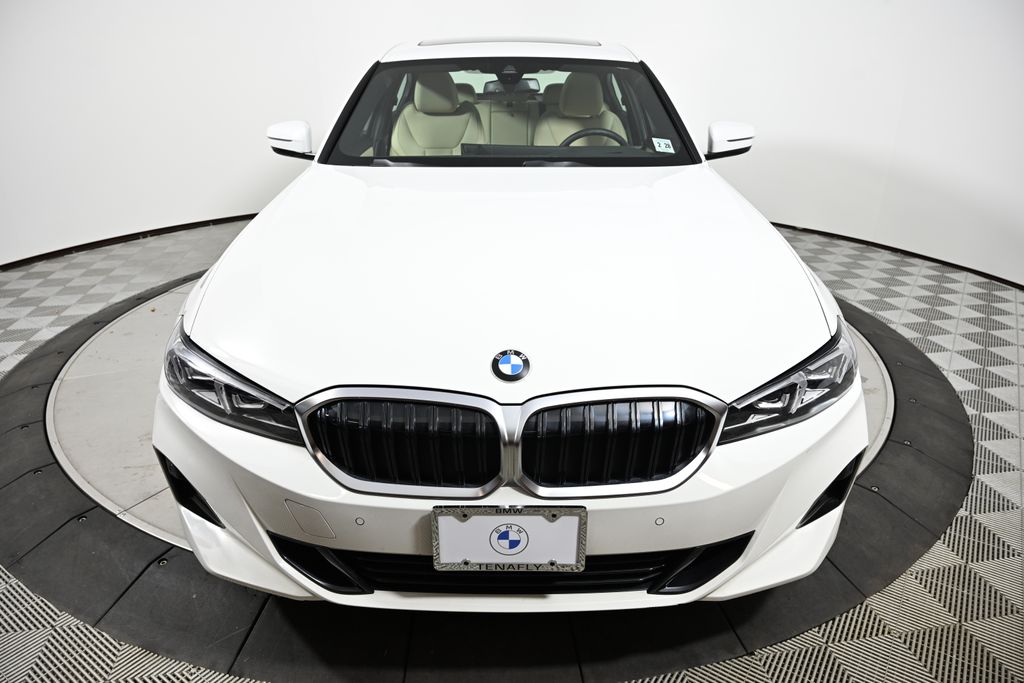 Thumbnail: 2023 BMW 3 Series - 8