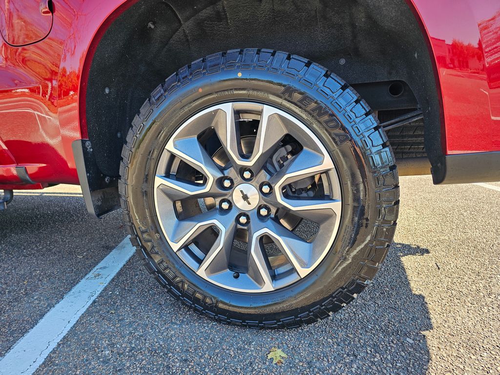 2021 Chevrolet Silverado 1500 RST 37