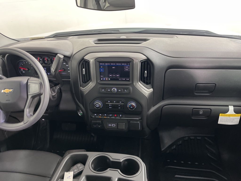 Thumbnail: 2026 Chevrolet Silverado 1500 - 15