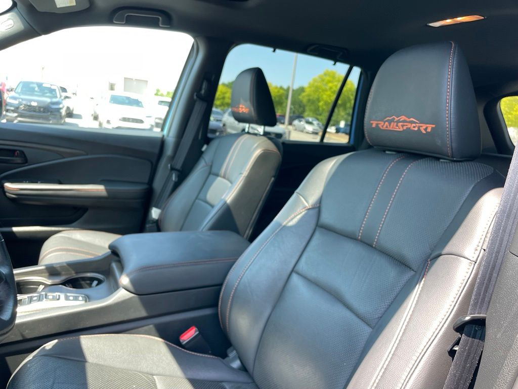 Thumbnail: 2025 Honda Passport - 26