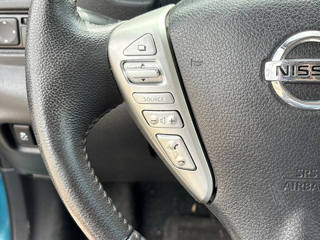 2015 Metallic Peacock Nissan Versa Note SV FWD Hatchback