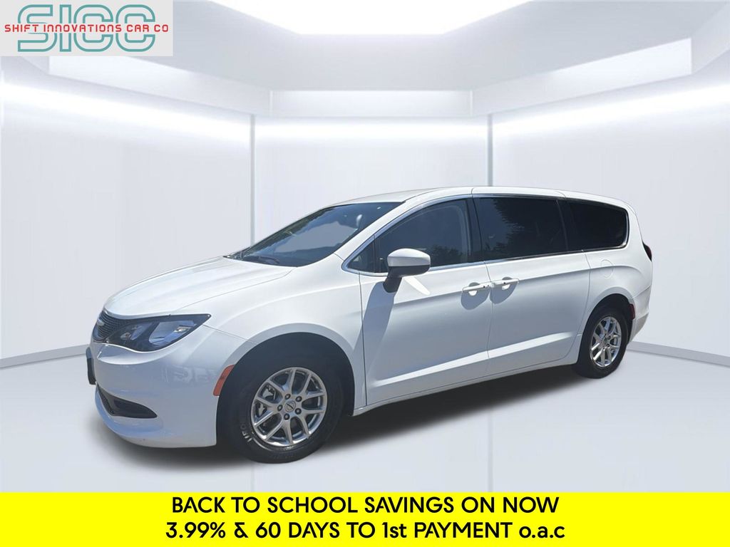 Bright White Clearcoat 2023 Chrysler Voyager Minivan Front-Wheel Drive 9-Speed Automatic