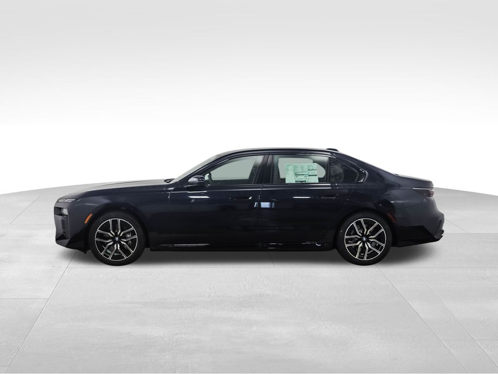 Thumbnail: 2025 BMW 7 Series - 2