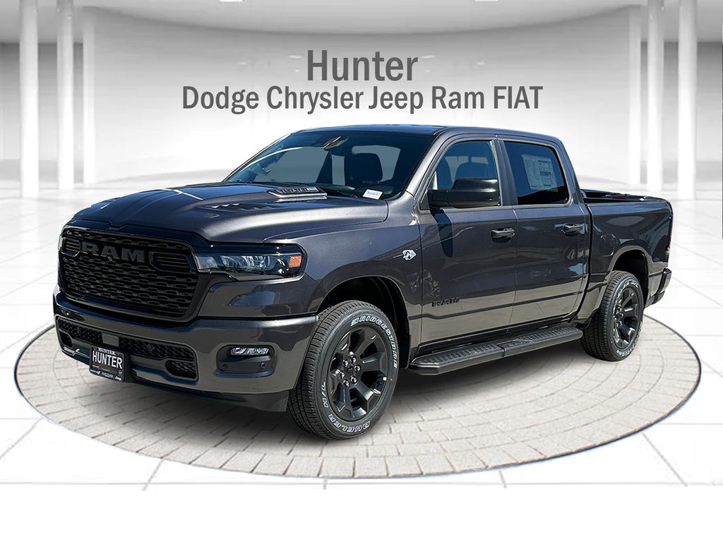 2026 RAM 1500 Express Crew Cab 4WD