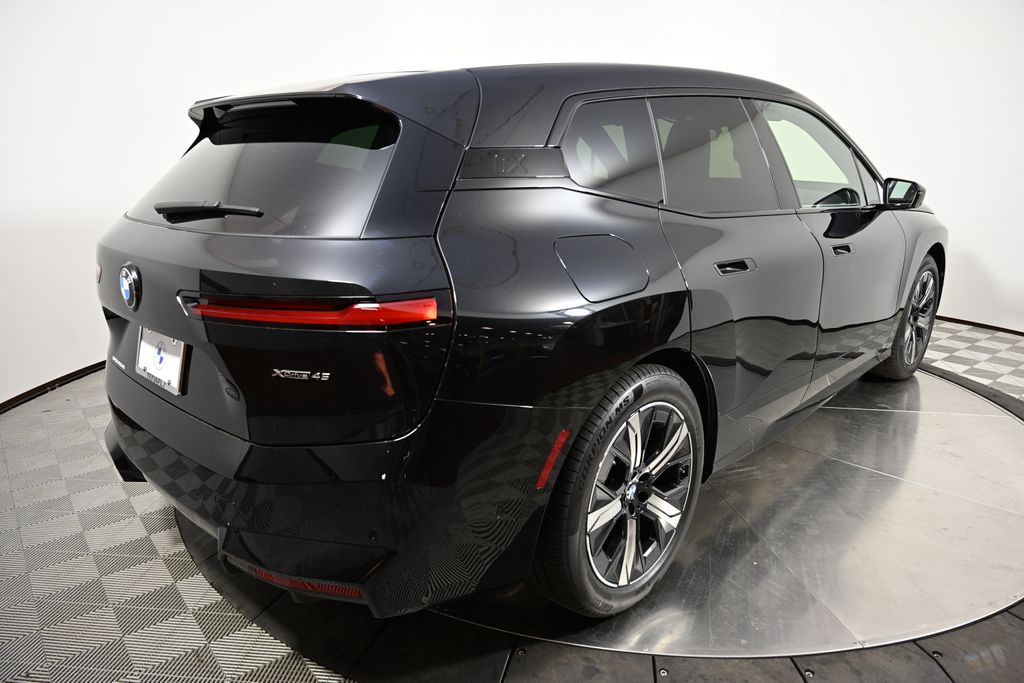 Thumbnail: 2026 BMW iX - 5