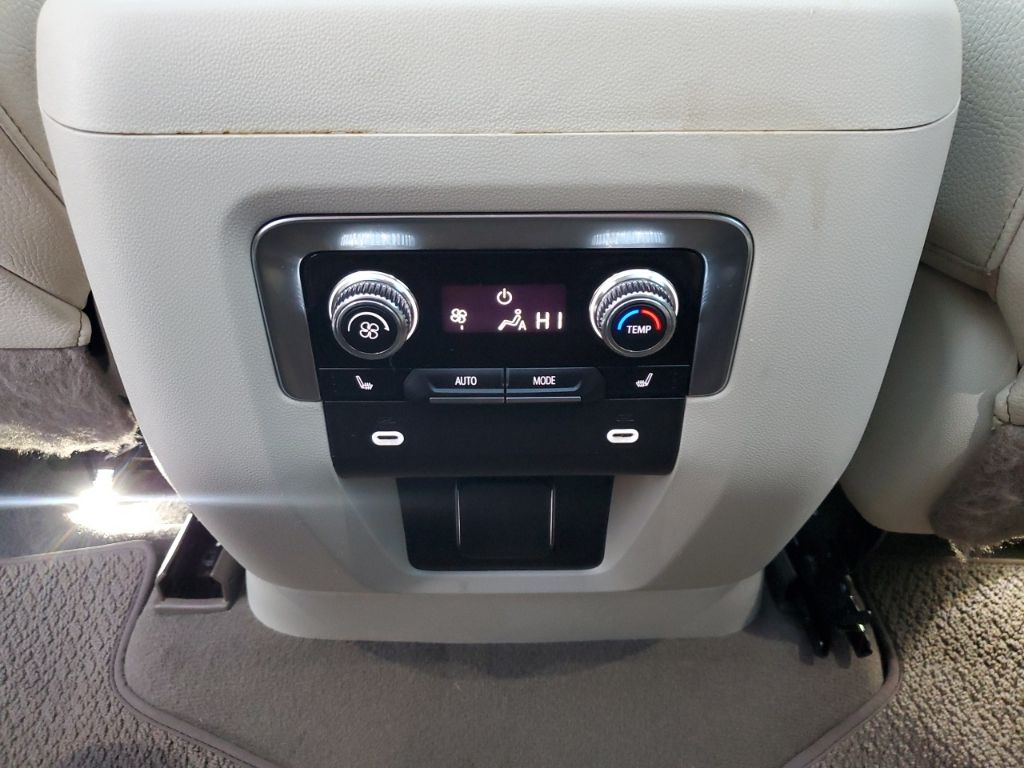 Used Car 2022 Gmc Yukon Xl  Denali For Sale Under $60,000 In Austin, Texas