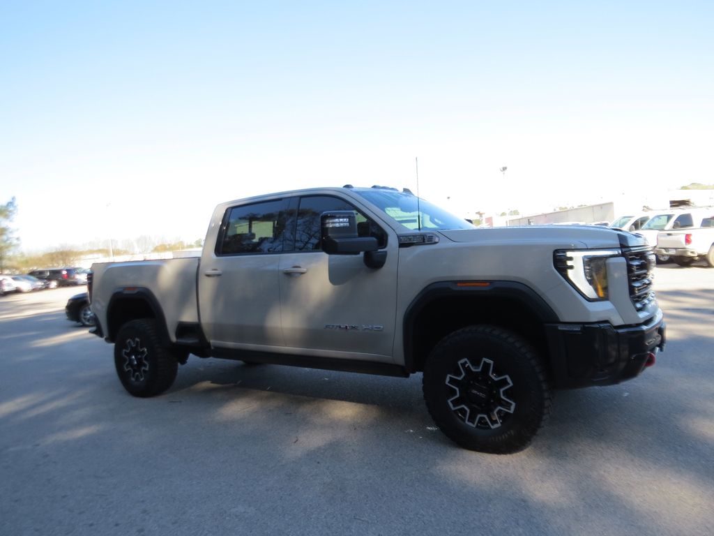 2026 GMC Sierra 2500HD AT4X Crew Cab 4WD