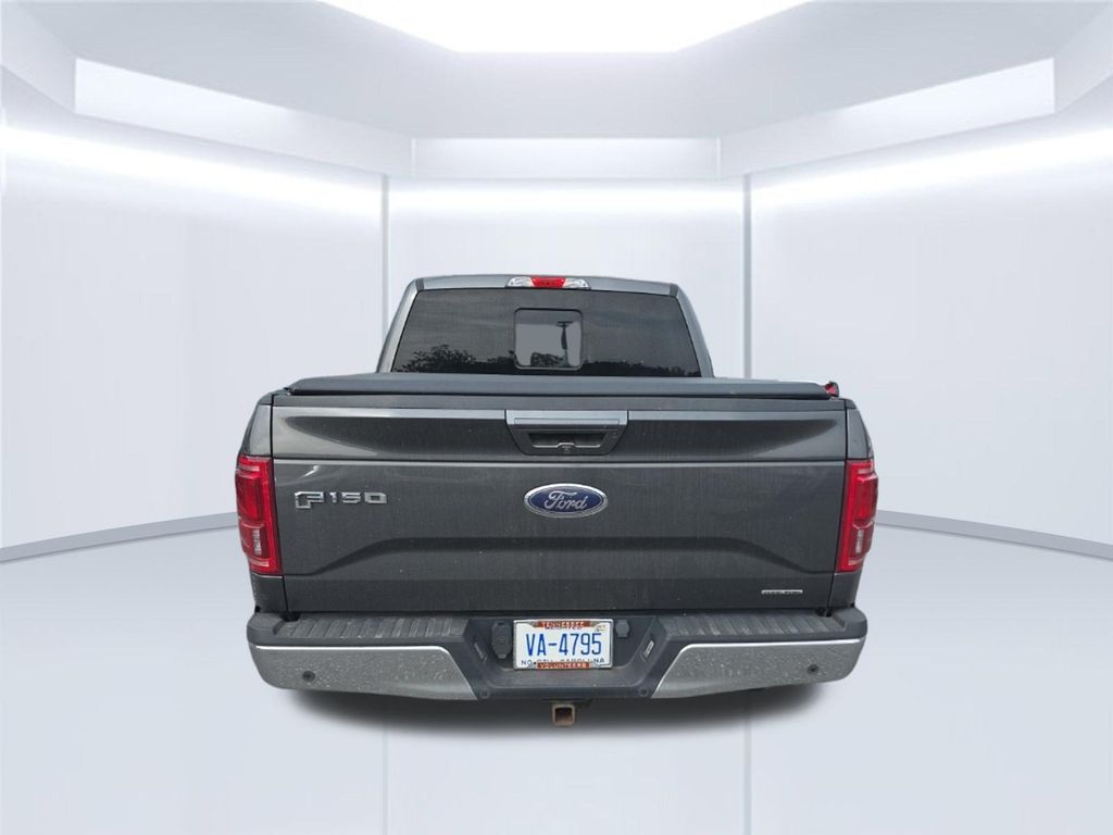 2015 Magnetic Metallic Ford F-150 Lariat RWD Truck