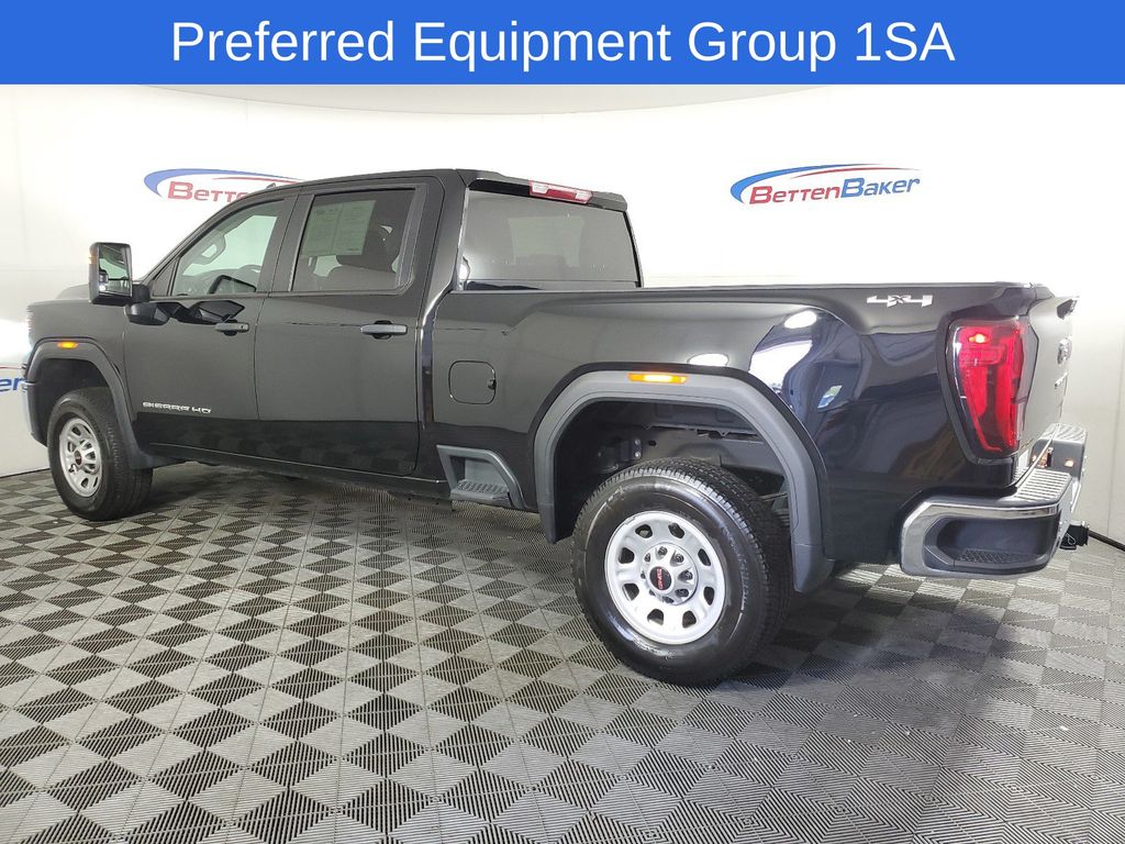 2024 GMC Sierra 3500HD Pro 3