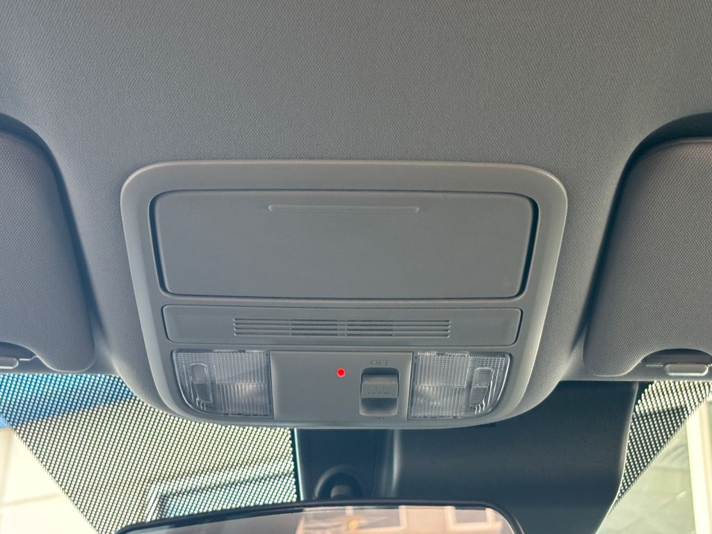 Thumbnail: 2025 Honda Ridgeline - 21