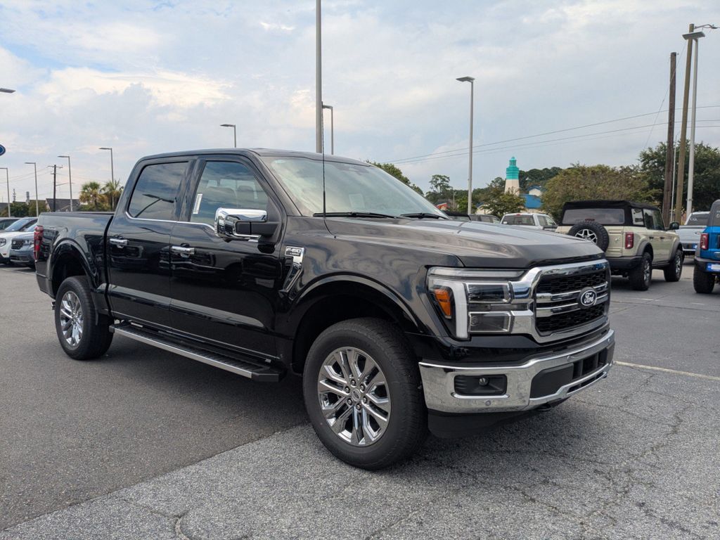 2025 Ford F-150 LARIAT