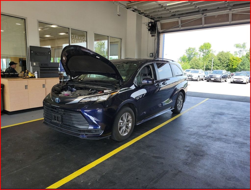 Gray 2023 Toyota Sienna Minivan All-Wheel Drive Continuously Variable Transmission