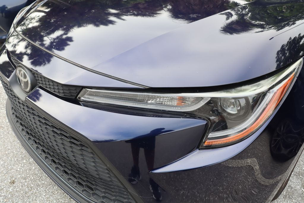 Thumbnail: 2021 Toyota Corolla - 3