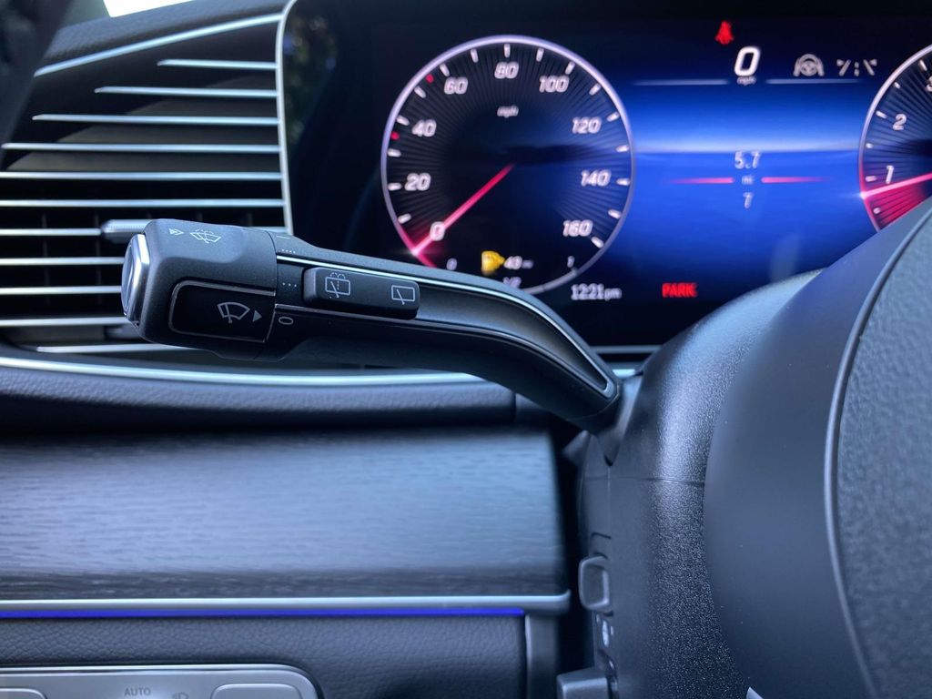 2025 Mercedes-Benz GLE 350 30