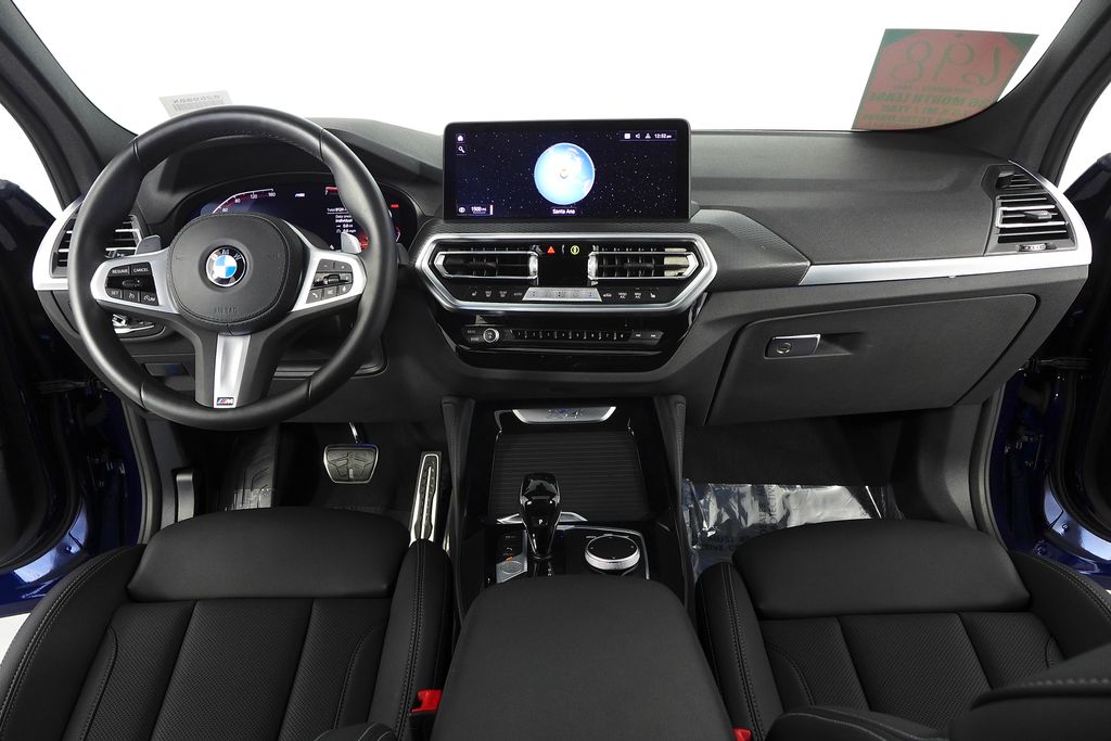 Thumbnail: 2025 BMW X4 - 25