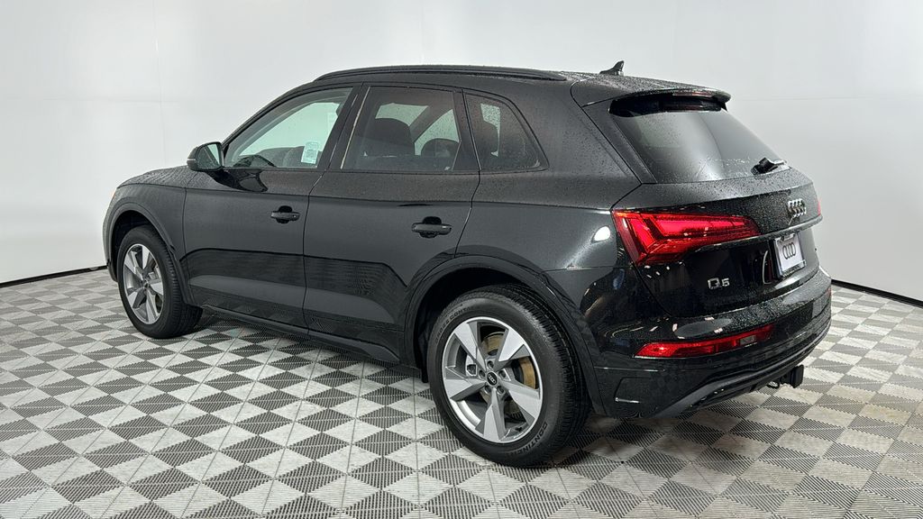 2025 Audi Q5  3