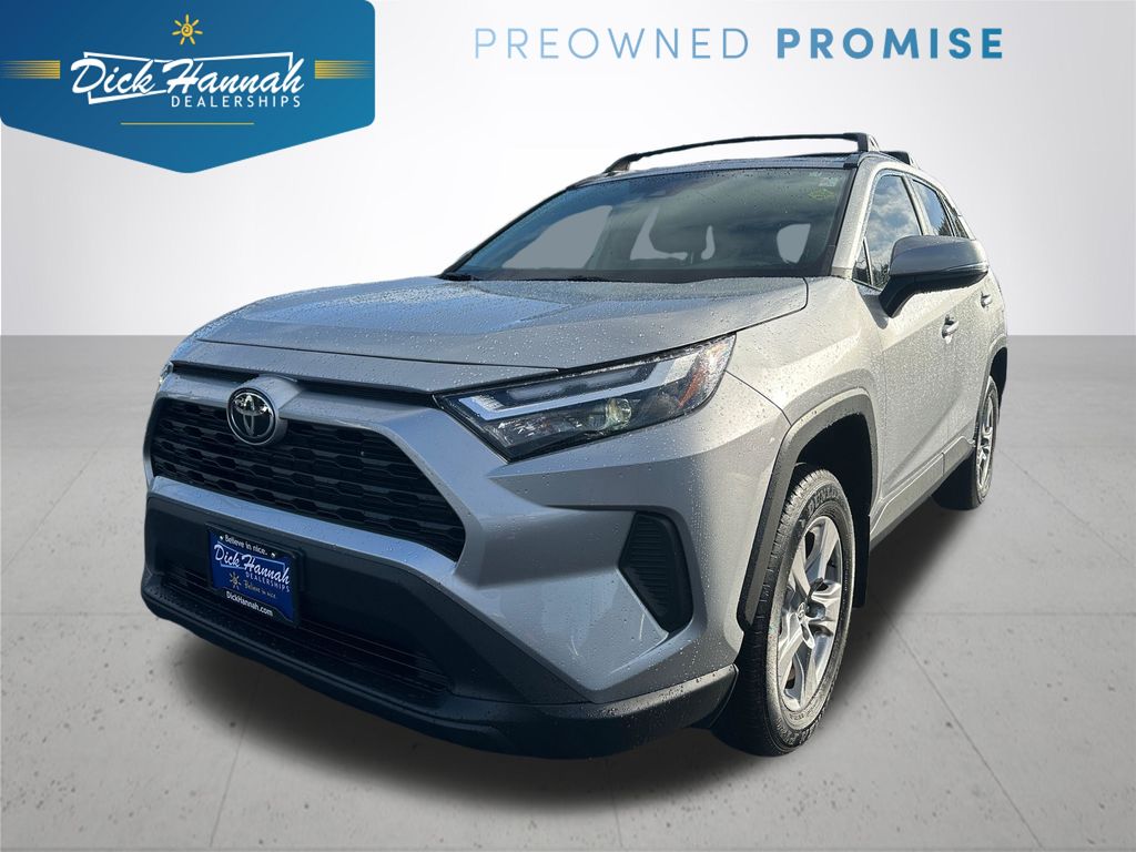 2025 Toyota RAV4 XLE