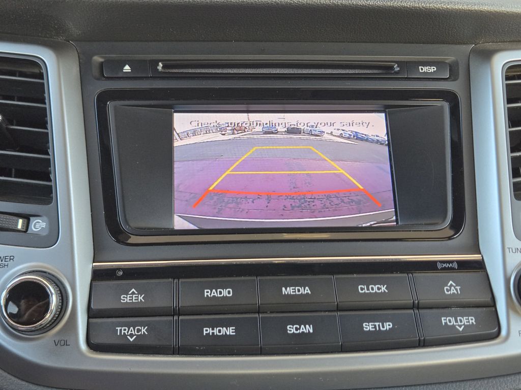 2017 Hyundai Tucson SE Silver at Traditions Chevrolet