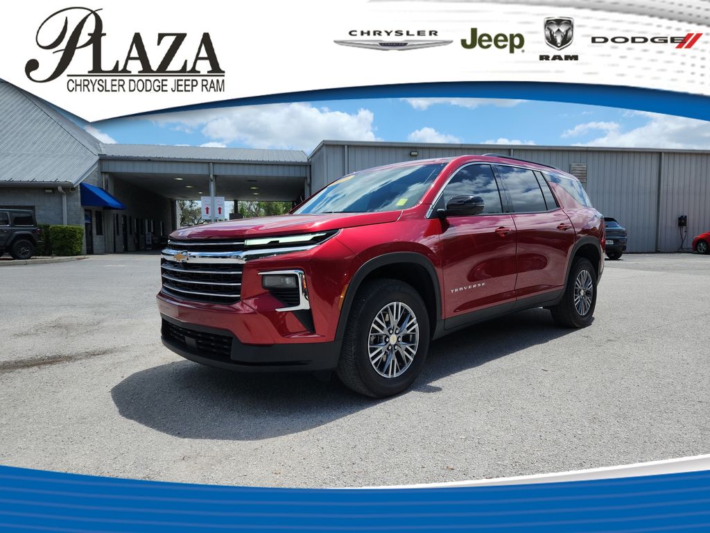 Radiant Red 2025 Chevrolet Traverse LT FWD SUV / Crossover Front-Wheel Drive 8-Speed Automatic