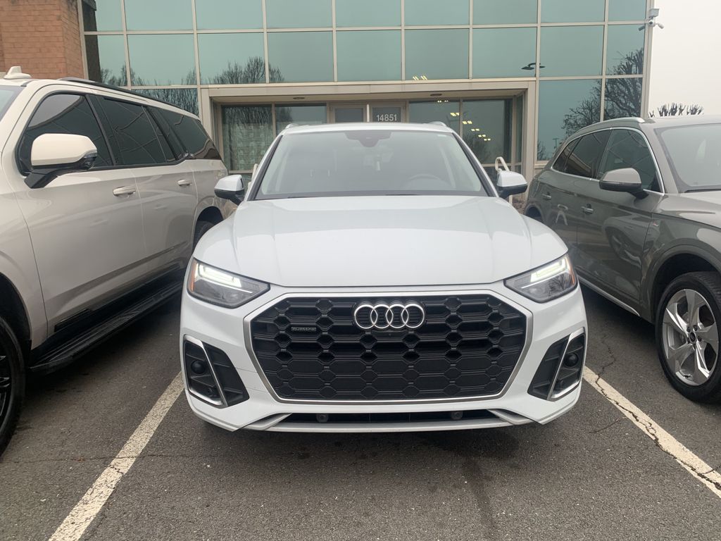 Thumbnail: 2023 Audi Q5 - 2