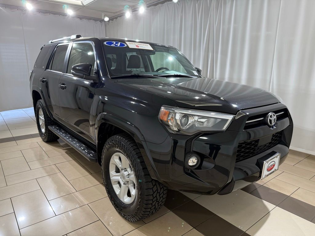 Thumbnail: 2024 Toyota 4Runner - 7