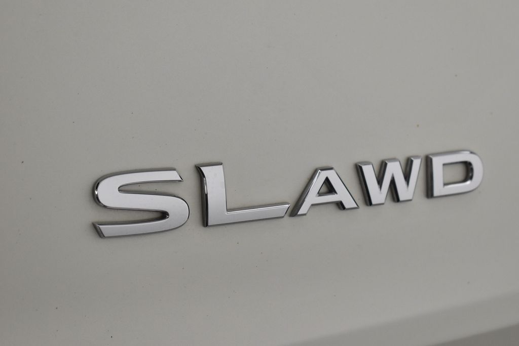 Thumbnail: 2023 Nissan Rogue - 9