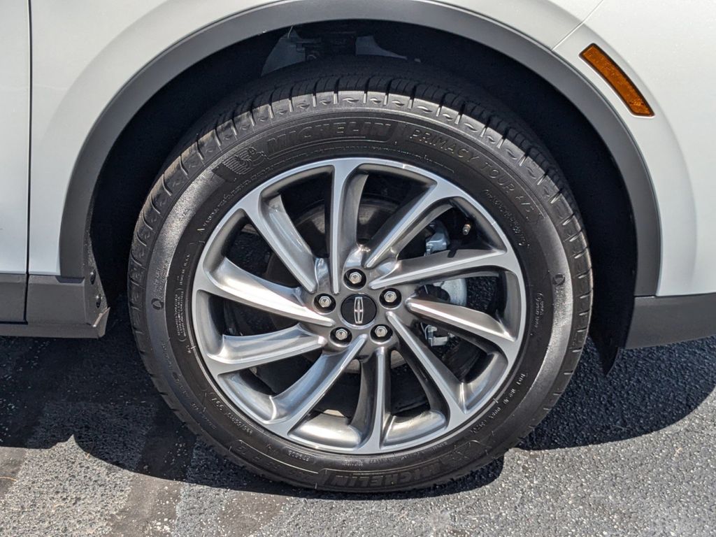 2025 Lincoln Corsair Premiere