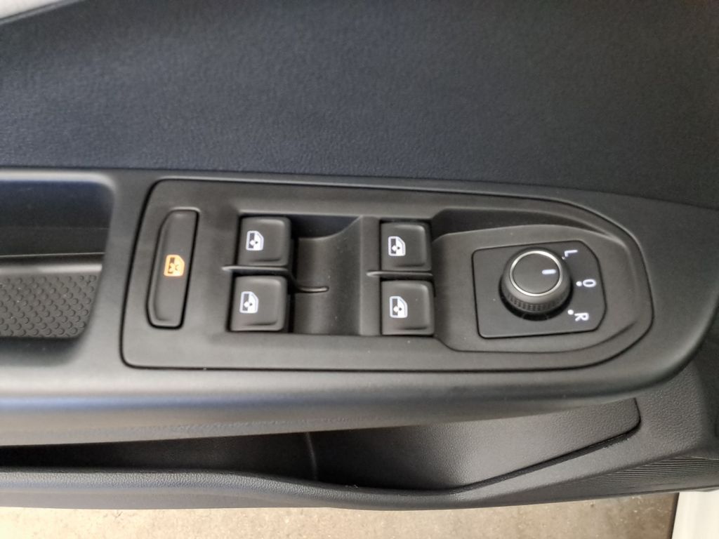 used 2025 Volkswagen Taos car