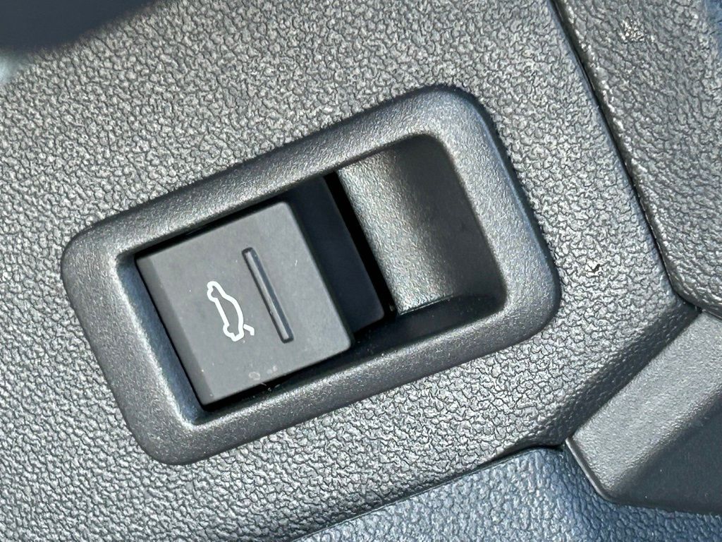 Certified Used 2025 Black Metallic Audi 40 Premium image 70