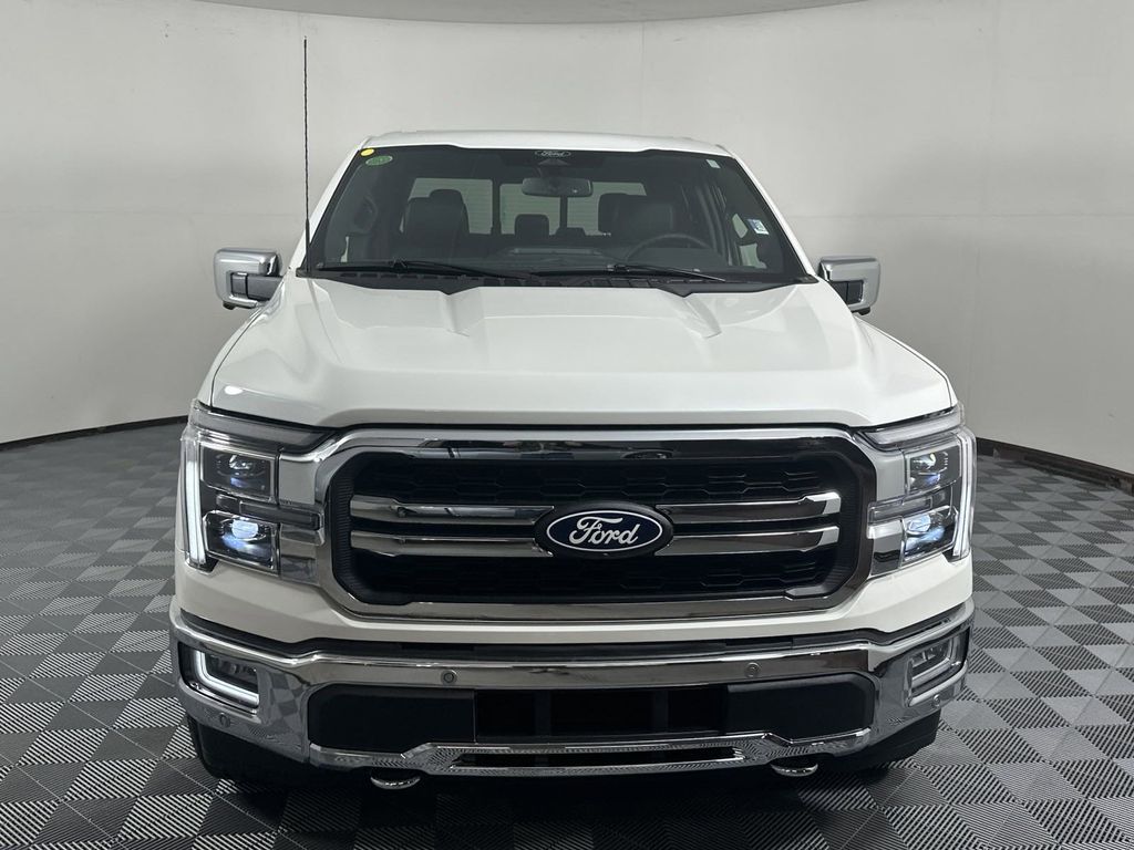 2024 Ford F-150 Lariat 2