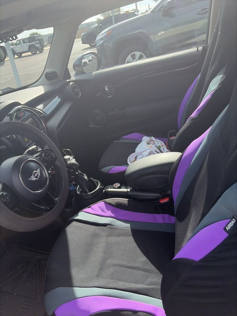 Thumbnail: 2015 MINI Cooper - 8