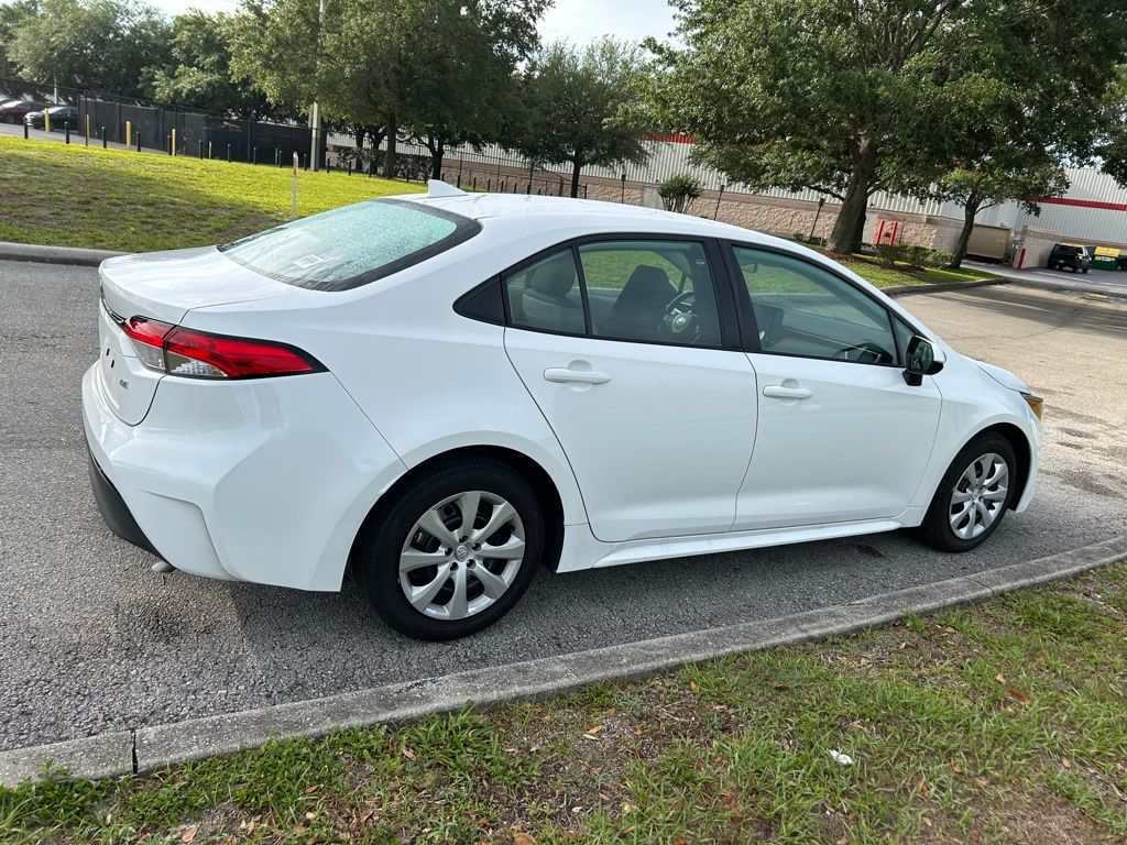 Thumbnail: 2025 Toyota Corolla - 6