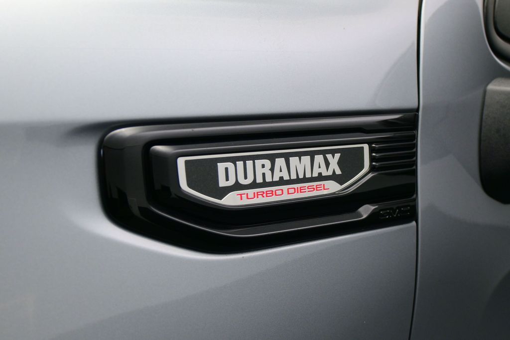 Used 2024 Sterling Metallic GMC Elevation image 34