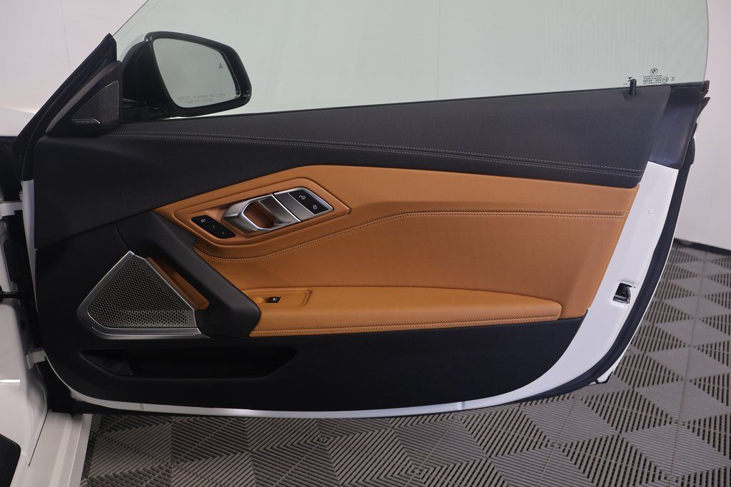 Thumbnail: 2019 BMW Z4 - 13