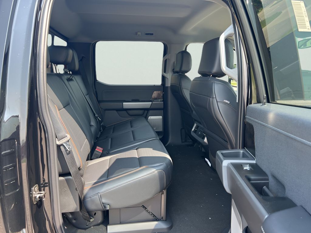 2025 Ford F-350SD