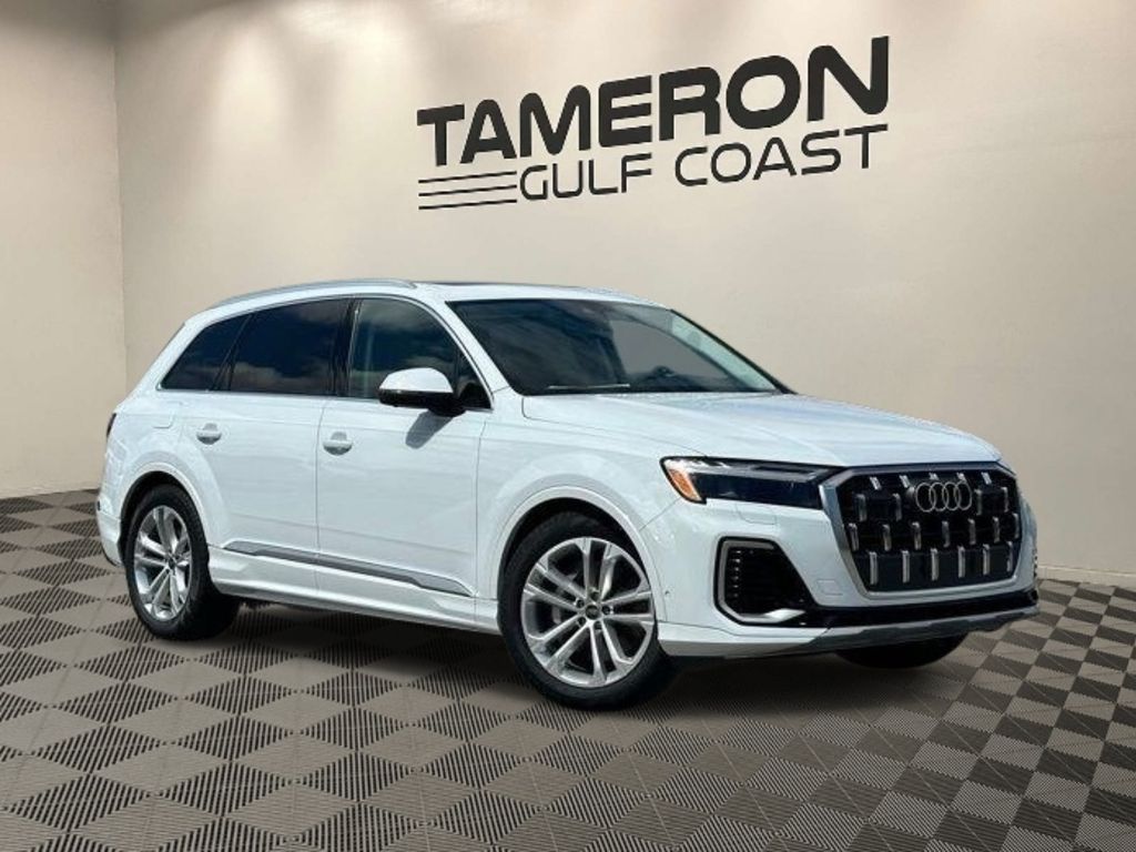 White Metallic 2026 Audi Q7 quattro Premium Plus 55 TFSI SUV / Crossover All-Wheel Drive 8-Speed Automatic