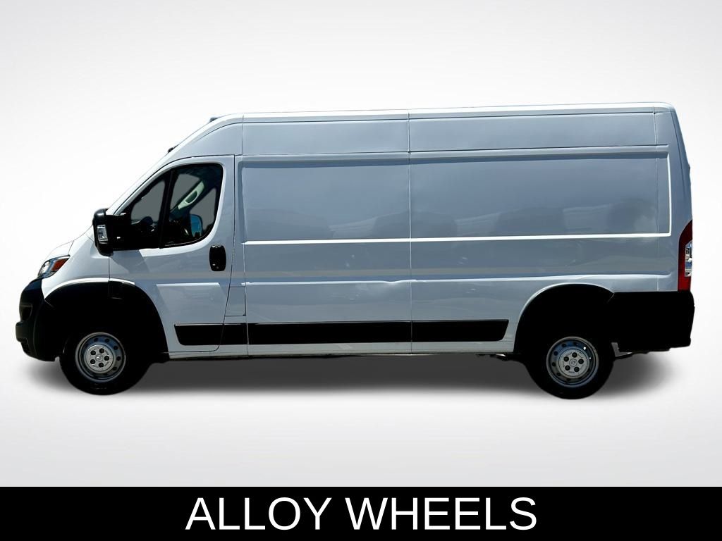 Used 2023 RAM ProMaster Cargo Van Base with VIN 3C6LRVDG0PE588076 for sale in Miami, FL