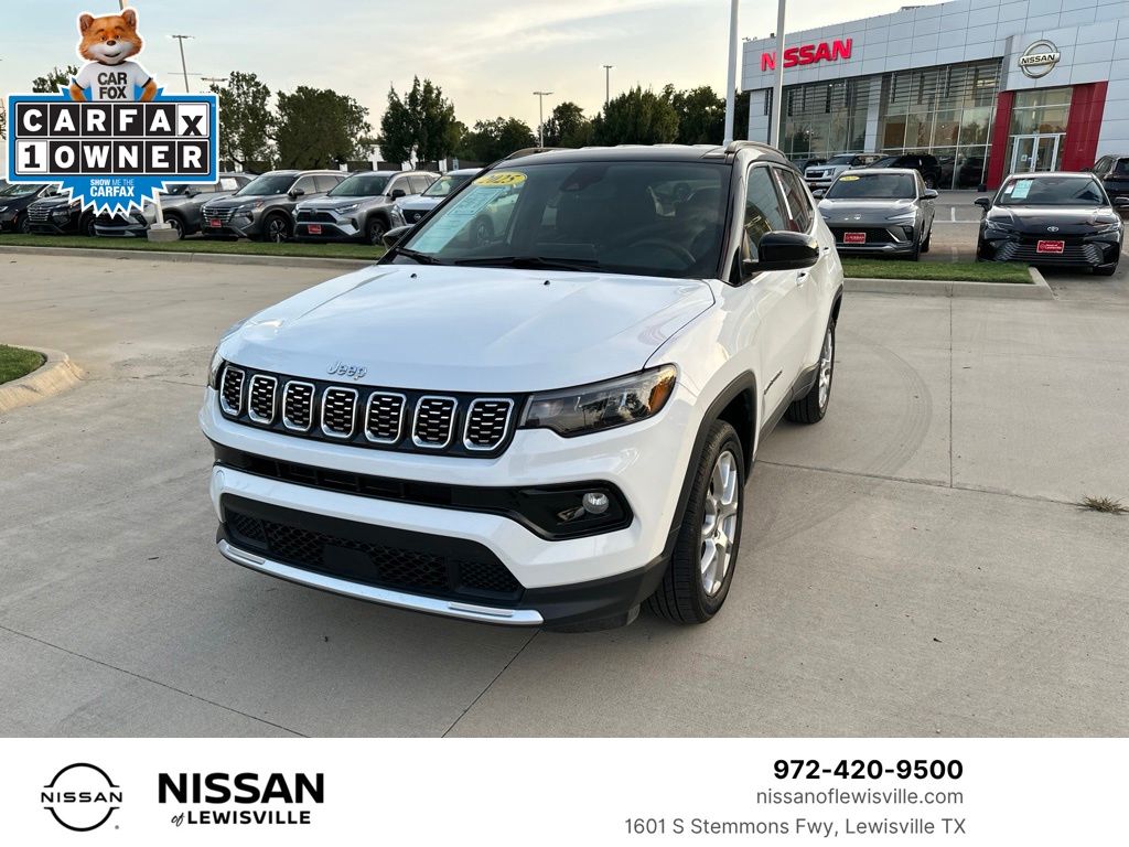 Bright White Clearcoat 2025 Jeep Compass SUV / Crossover Four-Wheel Drive 8-Speed Automatic