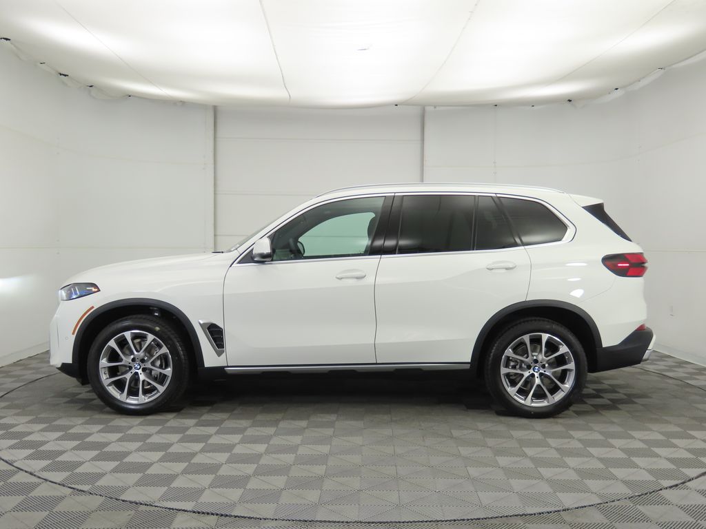 Thumbnail: 2026 BMW X5 - 8