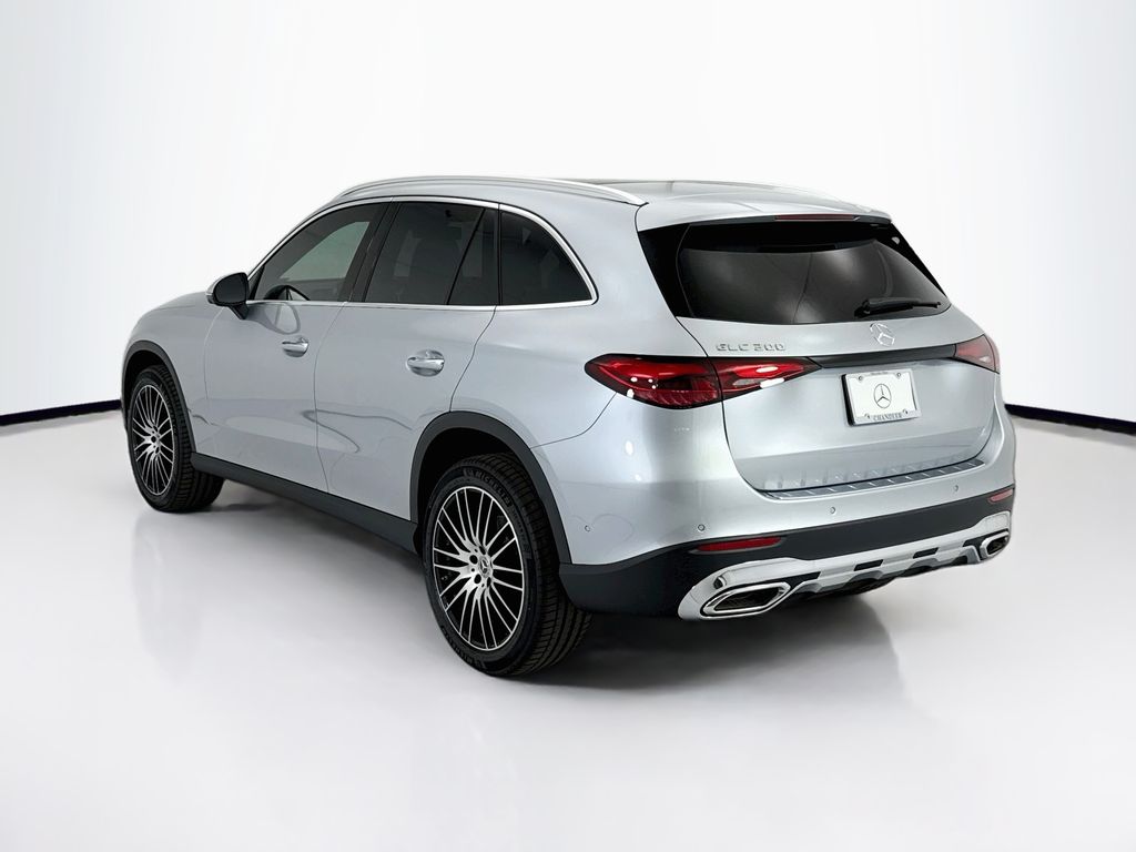 Thumbnail: 2026 Mercedes-Benz GLC - 7