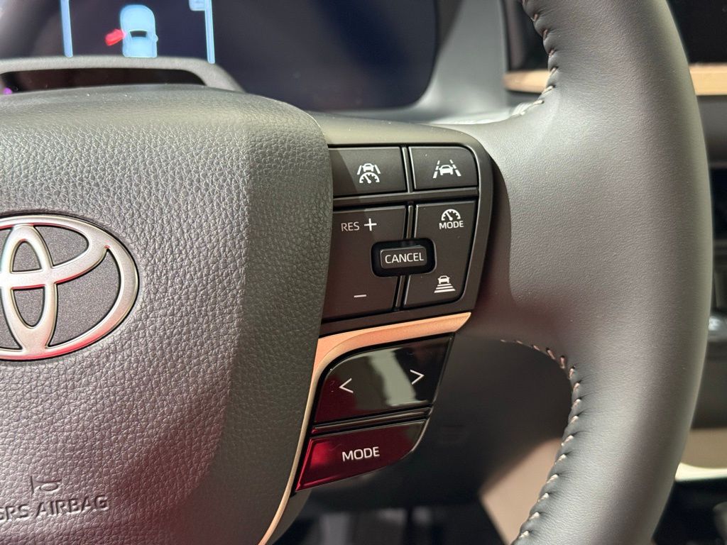 Thumbnail: 2026 Toyota Crown - 25