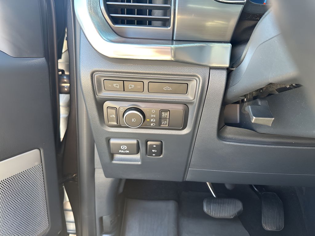 Used Car 2022 Ford F-150  Lariat For Sale Under $40,000 In Austin, Texas