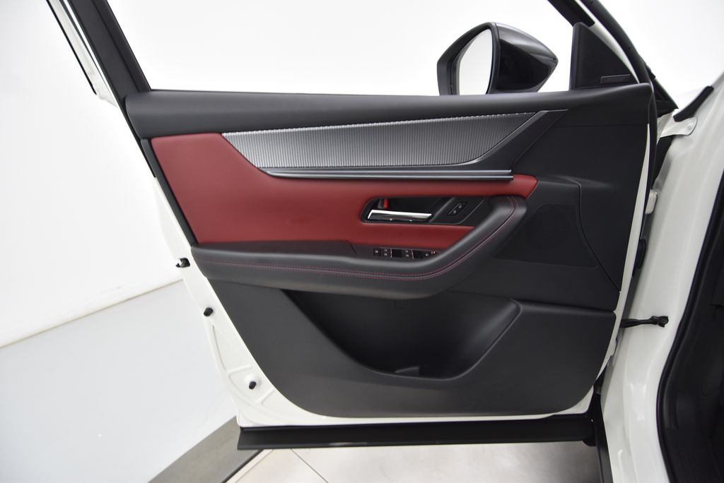 2025 Mazda CX-70 PHEV Premium Plus photo