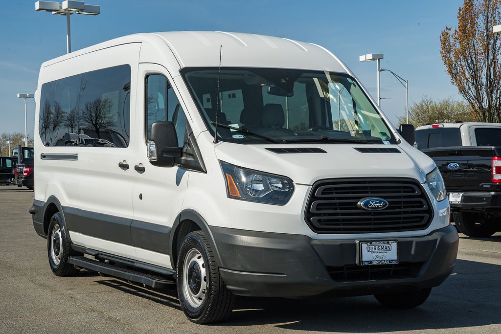 Oxford White 2016 Ford Transit Passenger 350 XL Medium Roof LWB RWD with Sliding Passenger-Side Door Van Rear-Wheel Drive 6-Speed Automatic Overdrive