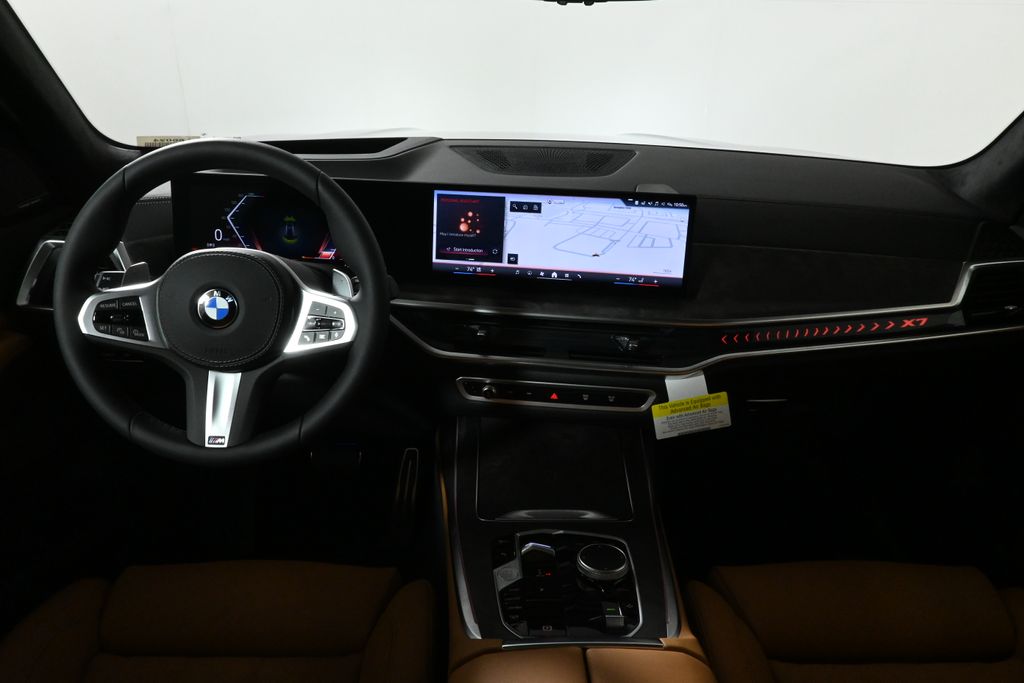 Thumbnail: 2026 BMW X7 - 17