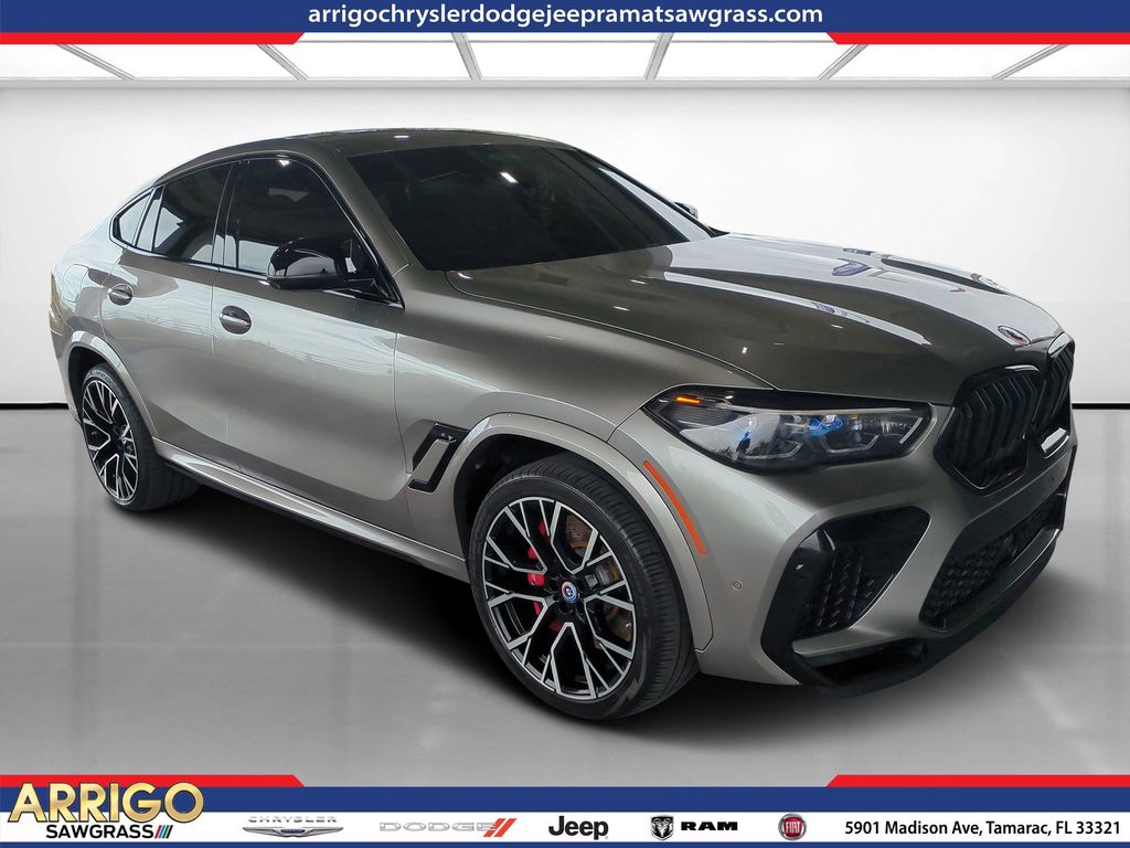 2022 BMW X6 M media 1