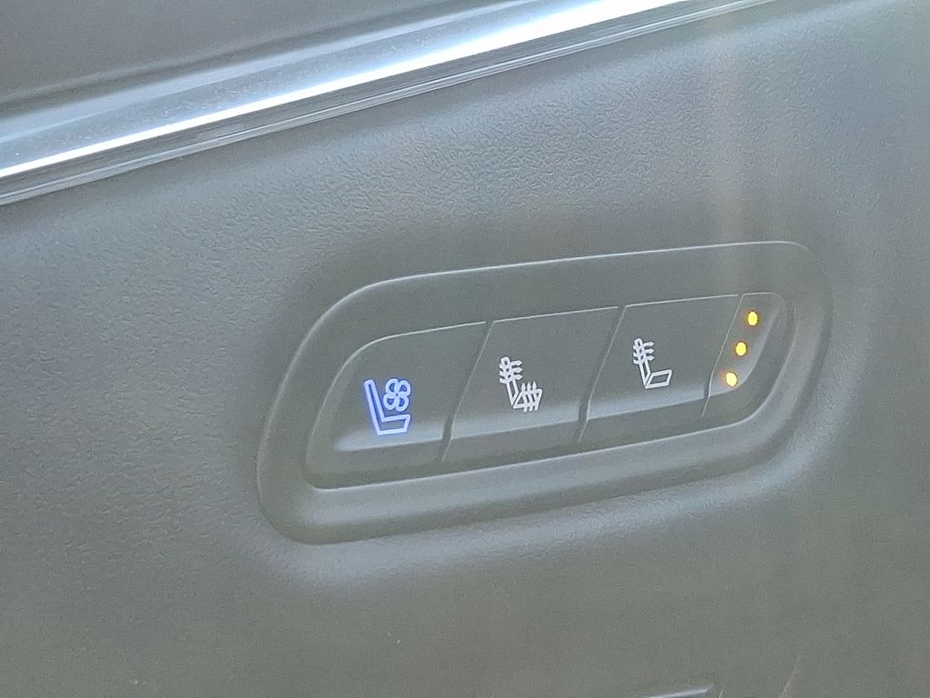 Thumbnail: 2024 Cadillac Escalade - 25