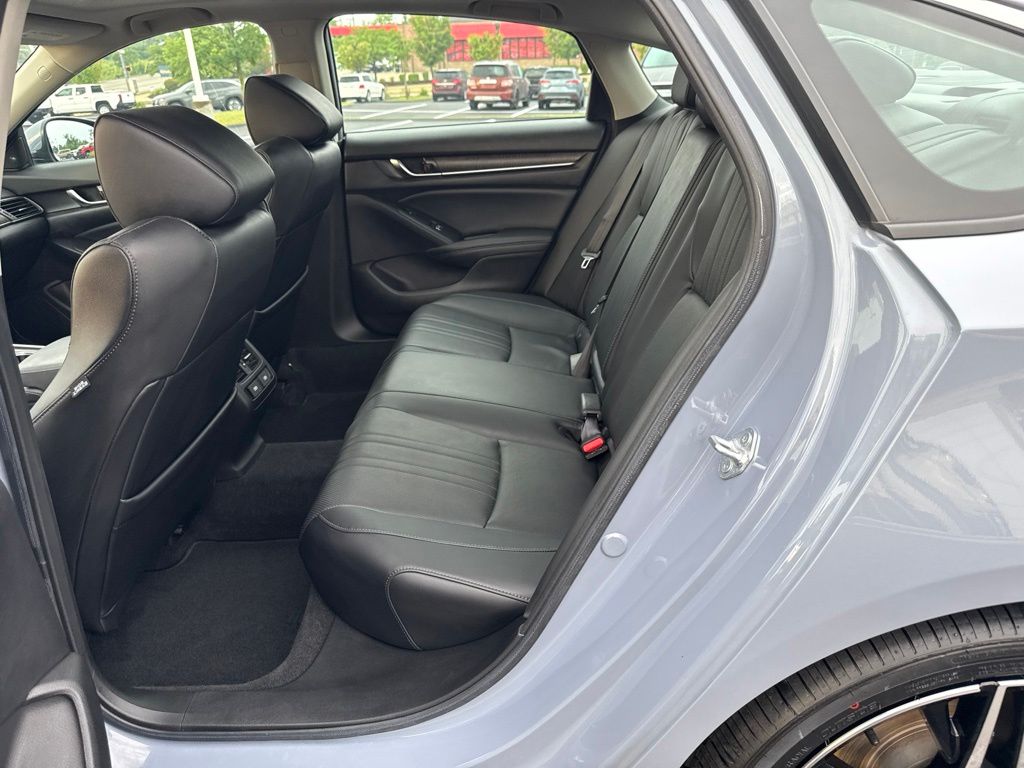 Used 2022 Honda Accord Hybrid Sedan